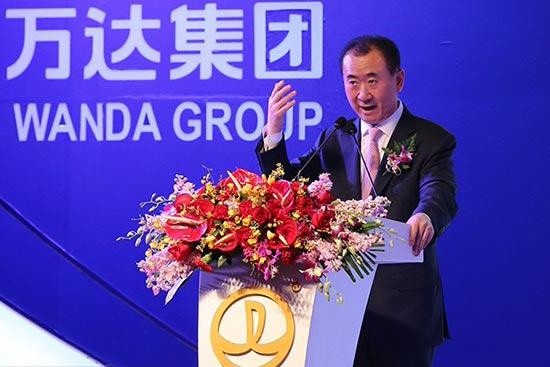 包含大连阿尔滨球队全力备战，期待更多斩获的词条