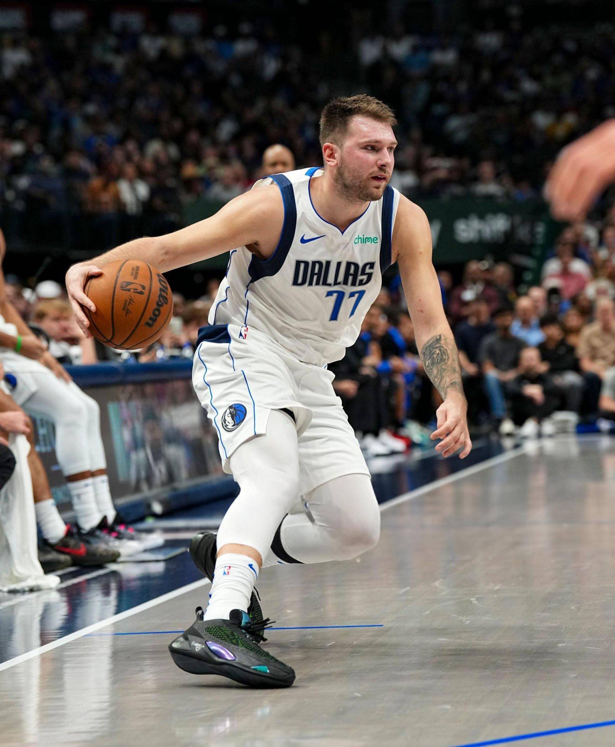 老鹰绝杀时刻，掘金点燃赛场，东契奇迎来胜利！的简单介绍