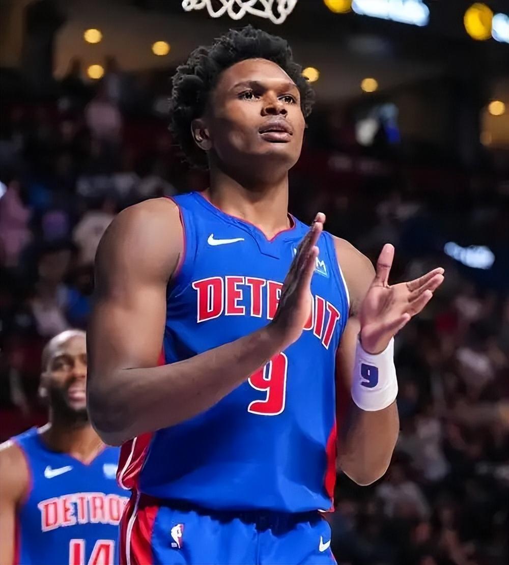 莫兰特爆发新星，老鹰刷新纪录，关键时刻神级表现球队迎来希望！