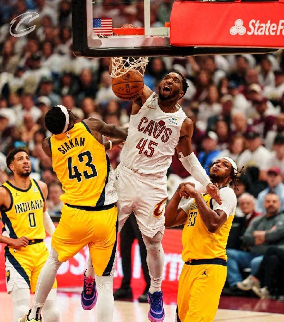 老鹰险胜米切尔，关键时刻神级表现关键表现点燃全场！